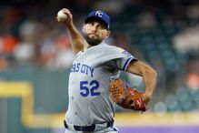 MLB／瓦卡好投、惠特打击贡献 皇家力退太空人近10战8胜