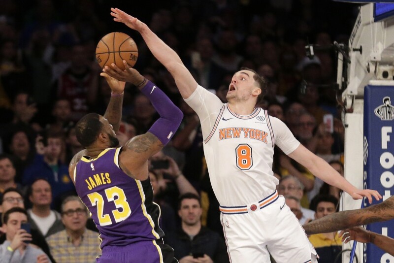曾盖掉詹皇的男人回来了？赫佐尼亚传有望重返NBA